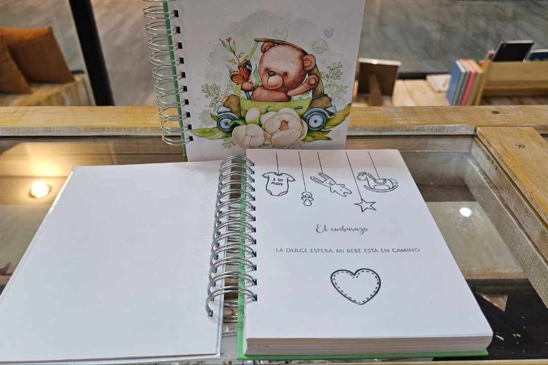 Interior cuaderno Bebe